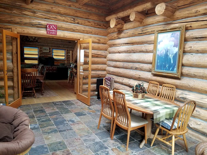 Log Cabins (Durango, Colorado, United States)