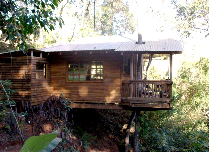 Tree Houses (Quebrada Grande, Guanacaste, Costa Rica)