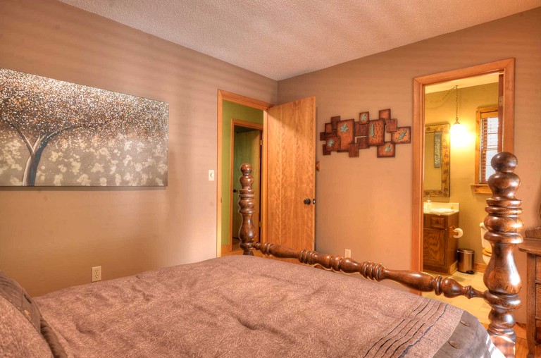 Cabins (United States of America, Whittier, North Carolina)