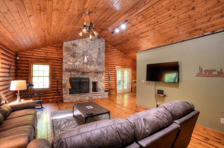 Cabins (United States of America, Whittier, North Carolina)