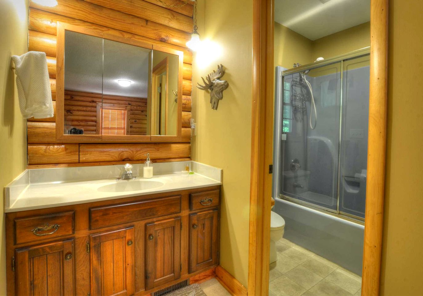 Experience Glamping Bliss in this Fully-Equipped Cabin in North Carolina