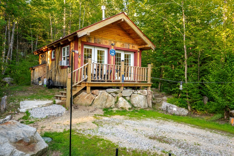 Private Nature Retreat – Quiet, Cozy, and Unplugged in Bethel, Maine