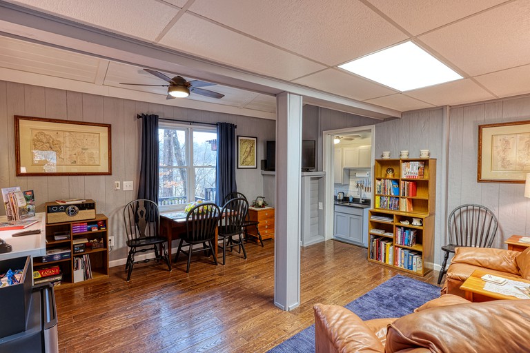 Vacation Rentals (United States of America, Maurertown, Virginia)