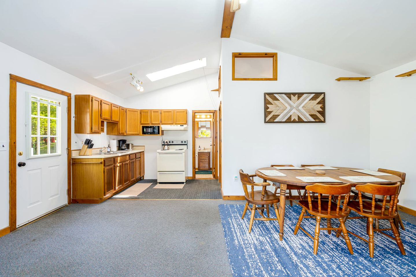 Cozy River Access Cabin with Hot Tub, Fire Pit and Deck Near Great Cacapon State Park in Bloomery, WV