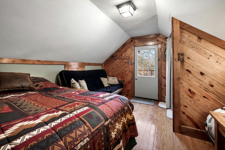 Vacation Rentals (United States of America, Great Cacapon, West Virginia)