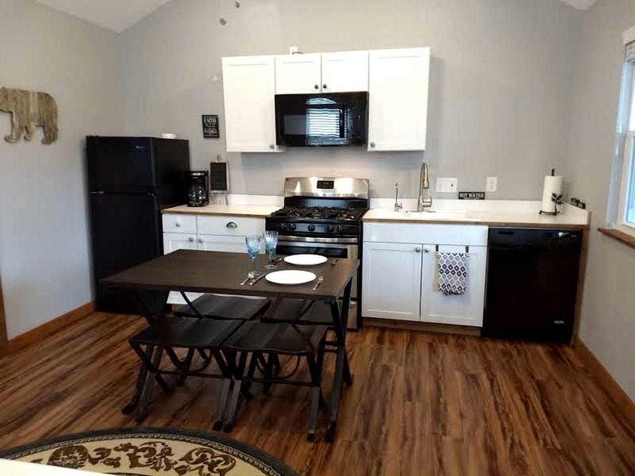 Charming Vacation Rental for a Riverfront Getaway near Lake Sardis, Oklahoma