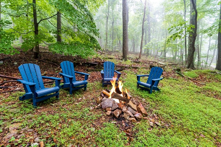 Cabins (United States of America, Great Cacapon, West Virginia)