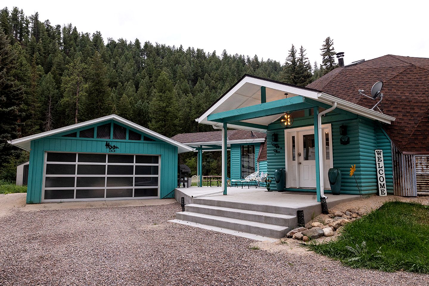 Luxury Riverfront Geodesic Dome with Game Room near Red Rocks, Bailey Colorado