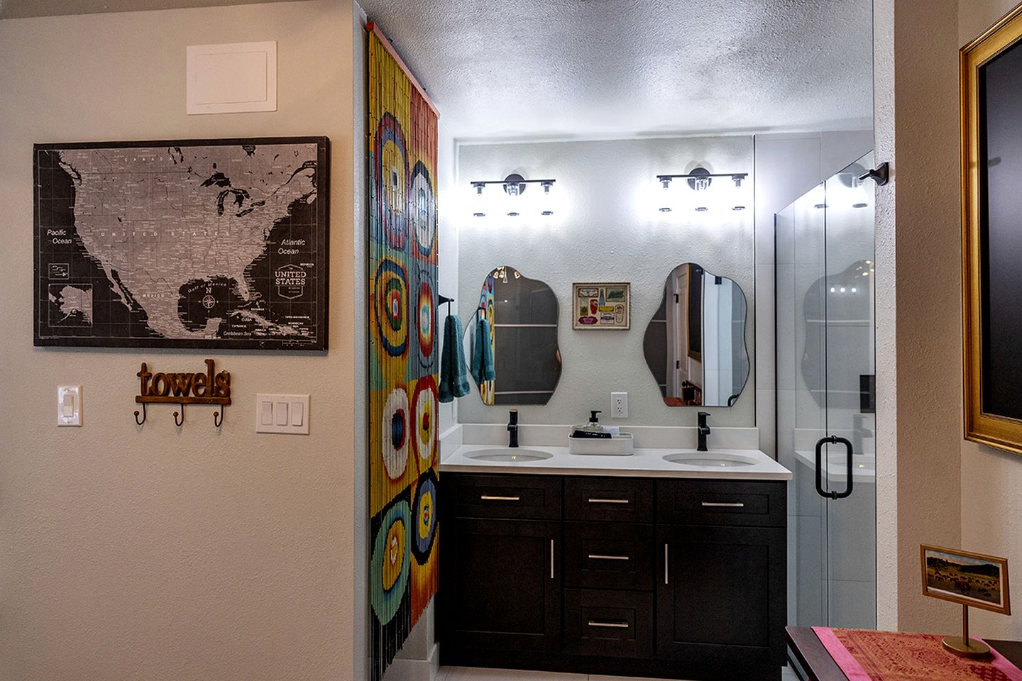 Luxury Riverfront Geodesic Dome with Game Room near Red Rocks, Bailey Colorado