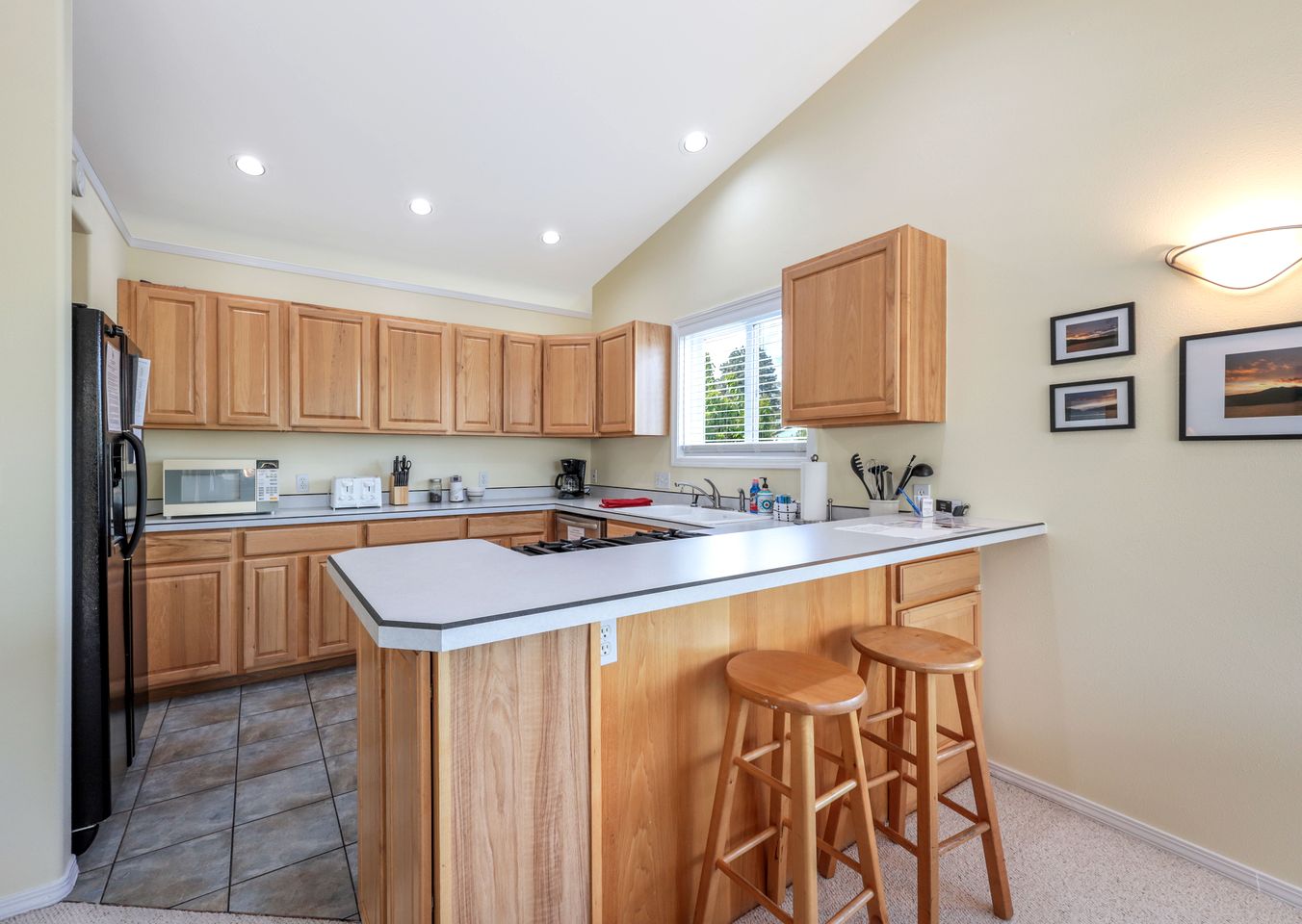 Charming Getaway for Couples and Families near the Columbia River Gorge in Hood River, Oregon