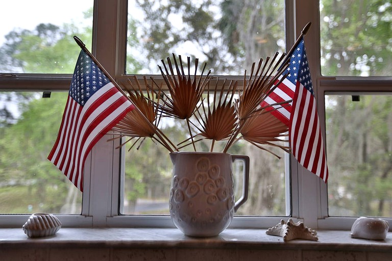 Cabins (Crystal River, Florida, United States)