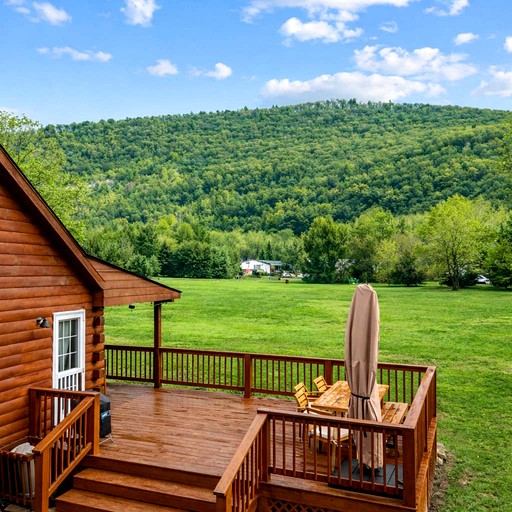 Cabins (United States of America, --, West Virginia)