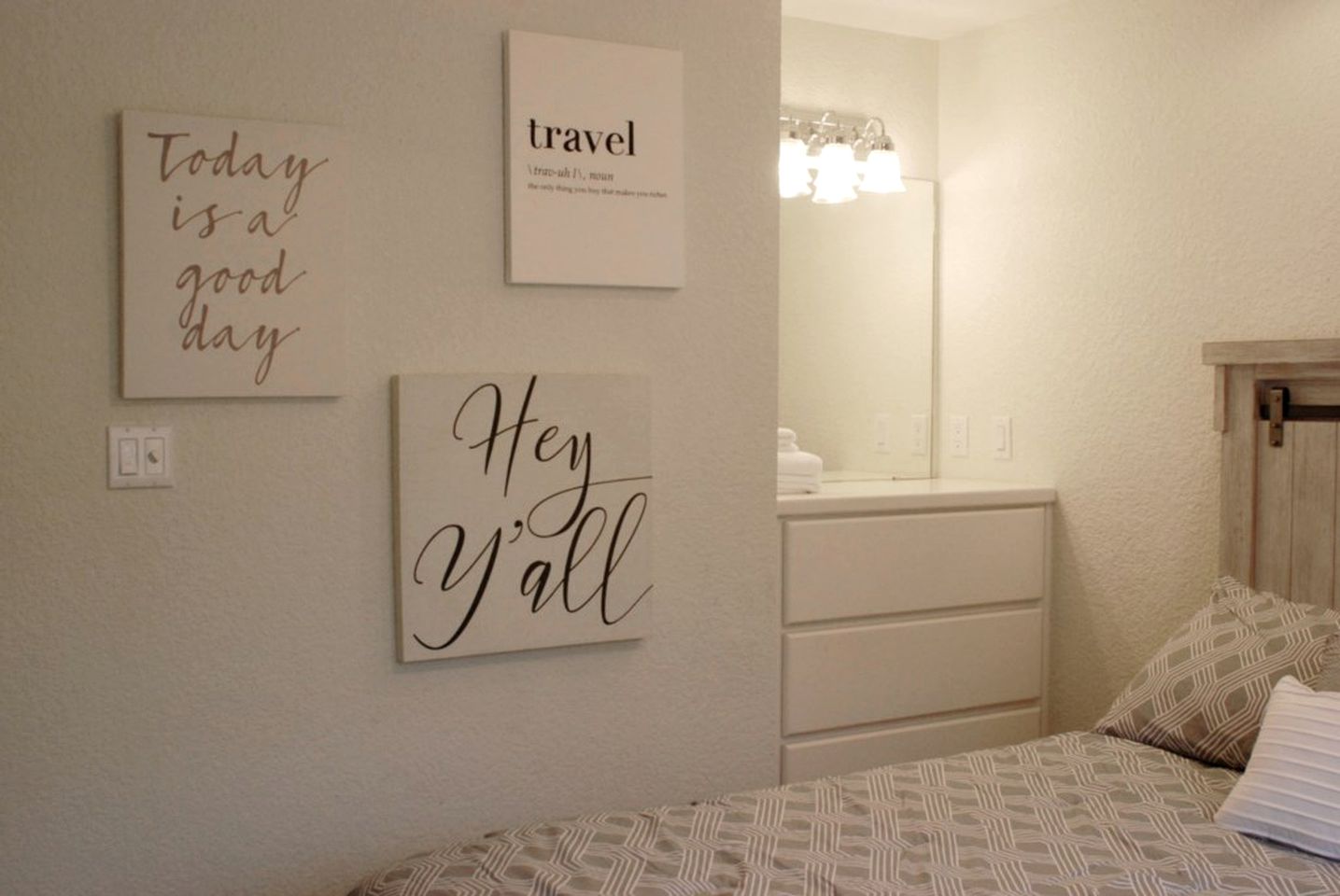 Waterfront Cabin Rental on the Banks of the Guadalupe River near San Antonio, Texas