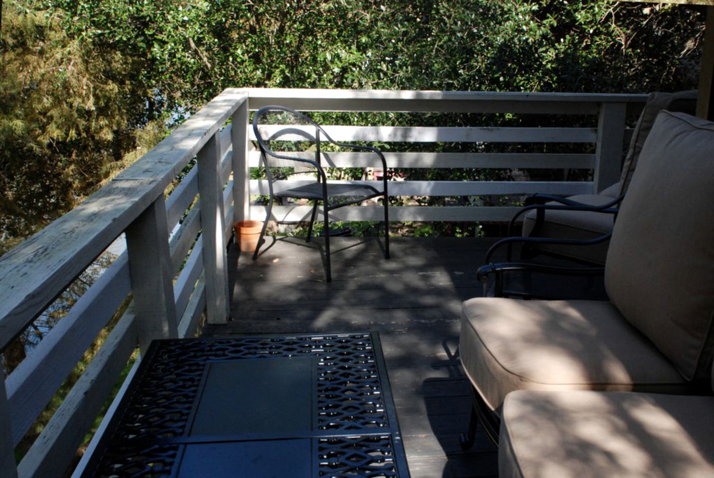 Spacious Cabin Rental Overlooking the Guadalupe River near Austin, Texas