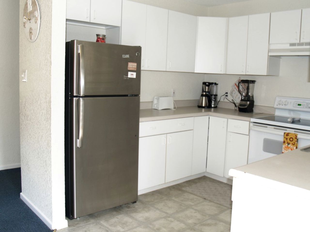 Riverfront Cabin Rental near Canyon Lake in New Braunfels, Texas