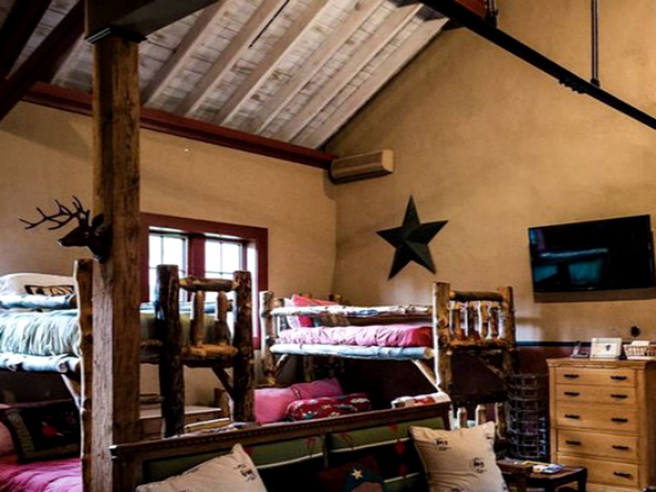 Gorgeous Green Mountains Vacation Rental with a Pool in Manchester, Vermont