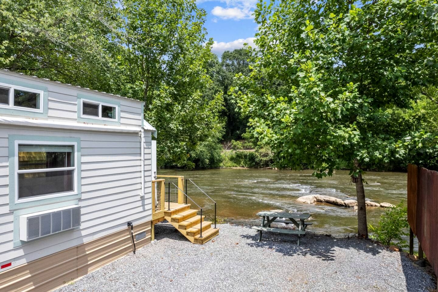 Magical Tiny House with River Views in North Carolina