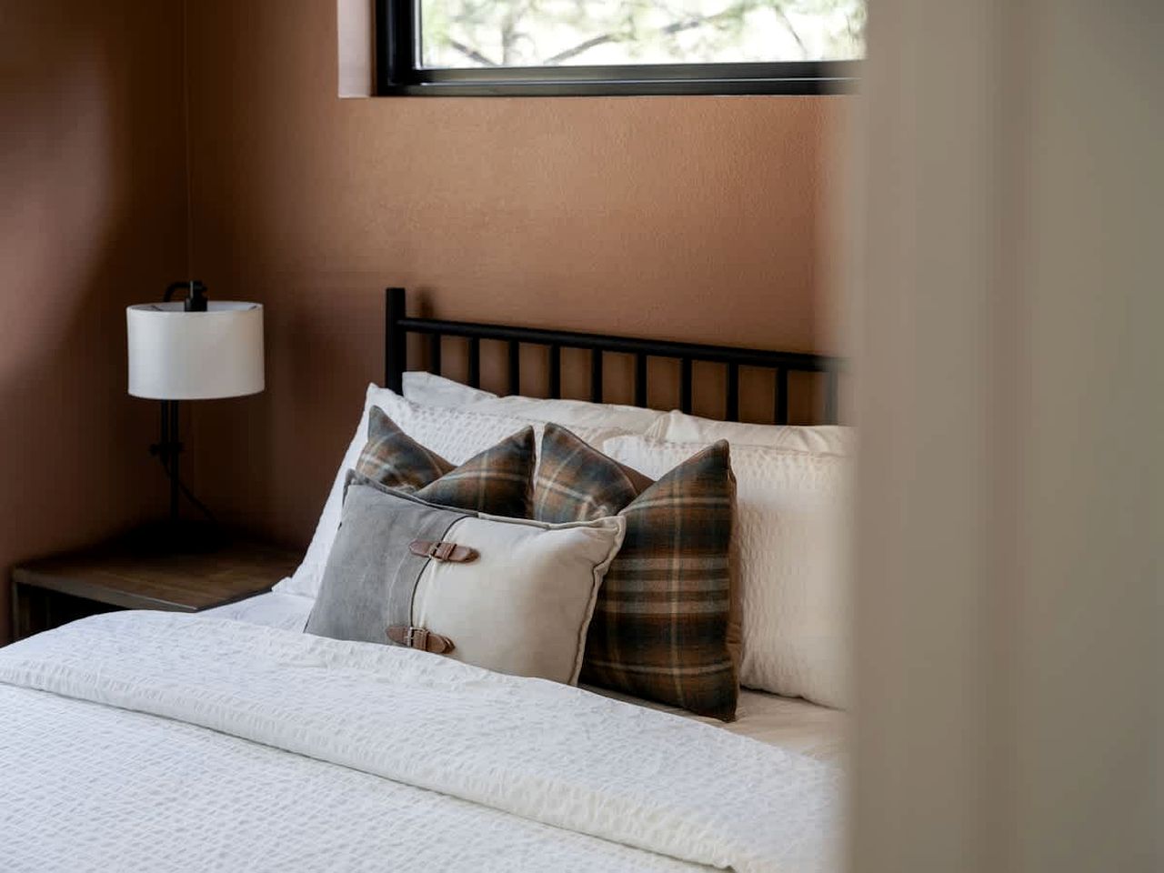 Modern-Rustic Glamping Retreat South of Denver, Perfect for a Weekend in the Mountains