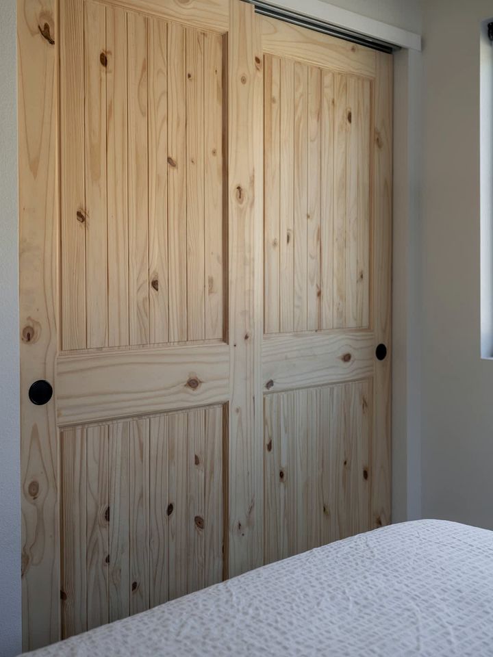 Modern-Rustic Glamping Retreat South of Denver, Perfect for a Weekend in the Mountains