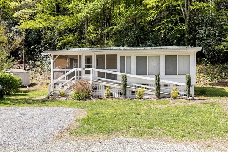 Cottages (United States of America, Sylva, North Carolina)