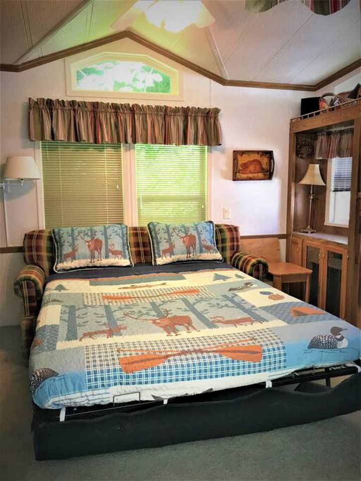 Embrace Nature in this Cottage Nestled Amidst Trees in Sylva, North Carolina