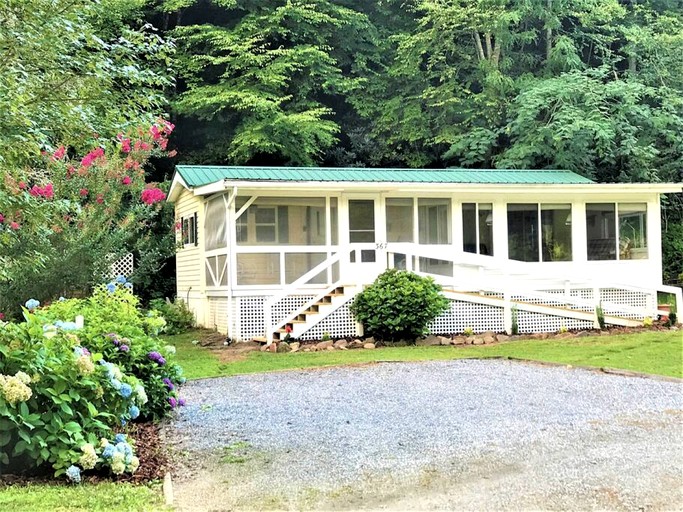 Embrace Nature in this Cottage Nestled Amidst Trees in Sylva, North Carolina