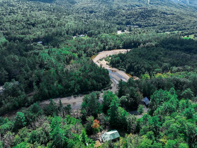 Cabins (United States of America, Bartlett, New Hampshire)