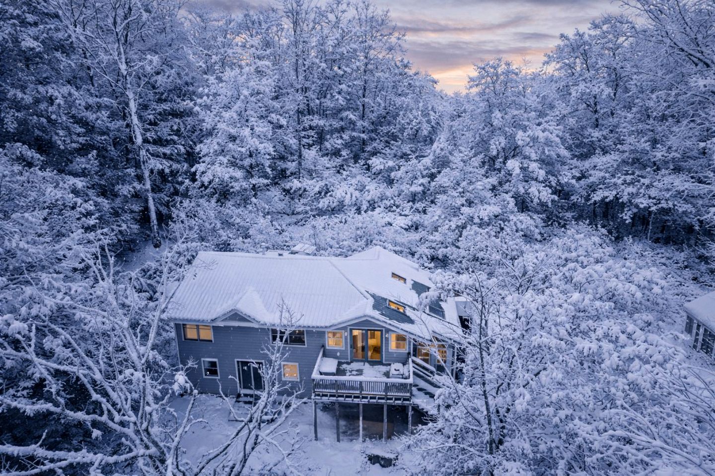 Cabins (United States of America, Bartlett, New Hampshire)