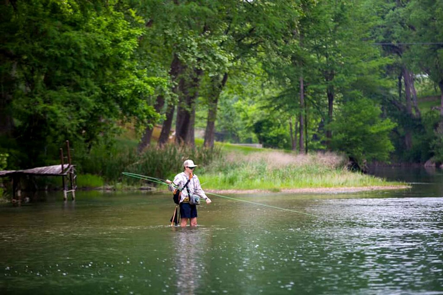 Riverfront Cabin on the Guadalupe River, for Lovely Family Vacations in New Braunfels, Texas