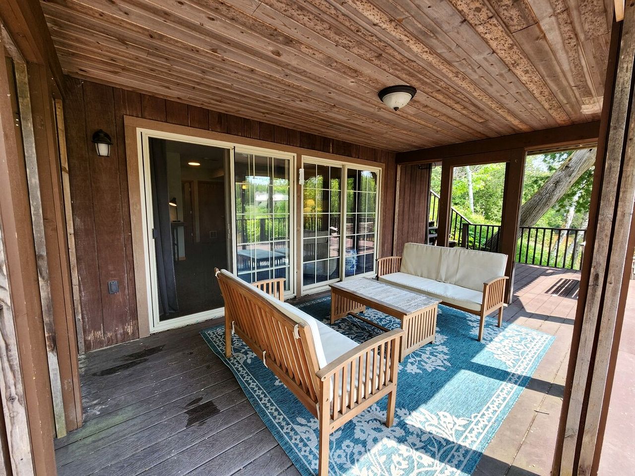 Riverfront Cabin Incredible for Outdoor Enthusiasts with Kayaks in Hessel, Michigan