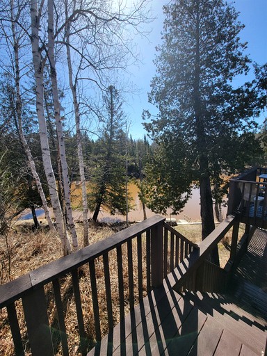 Cabins (United States of America, Hessel, Michigan)