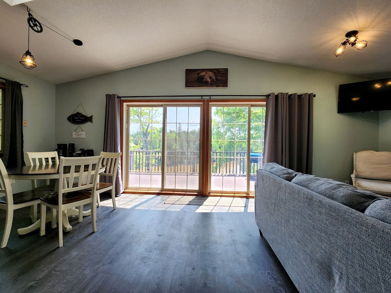 Riverfront Cabin Incredible for Outdoor Enthusiasts with Kayaks in Hessel, Michigan
