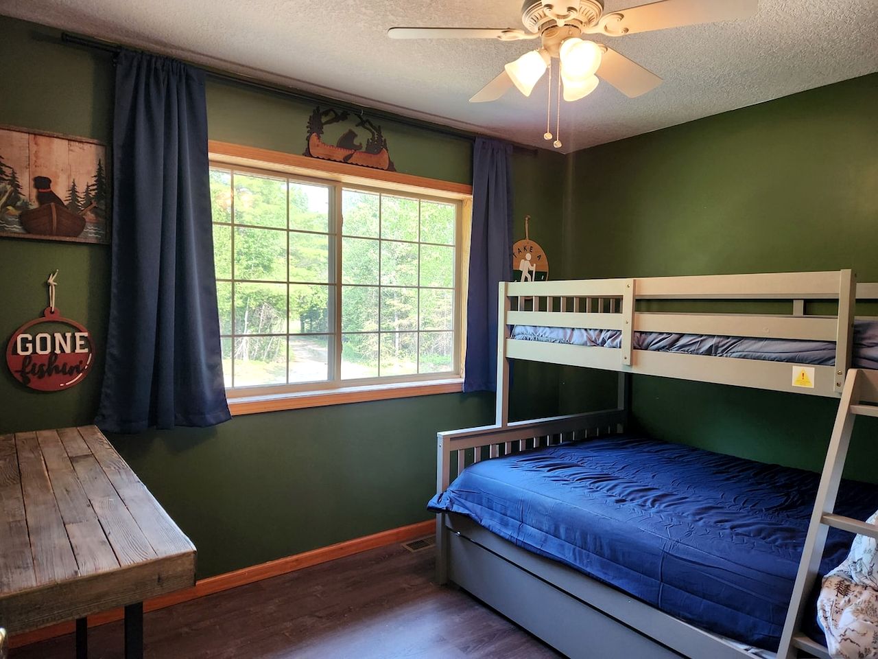 Riverfront Cabin Incredible for Outdoor Enthusiasts with Kayaks in Hessel, Michigan