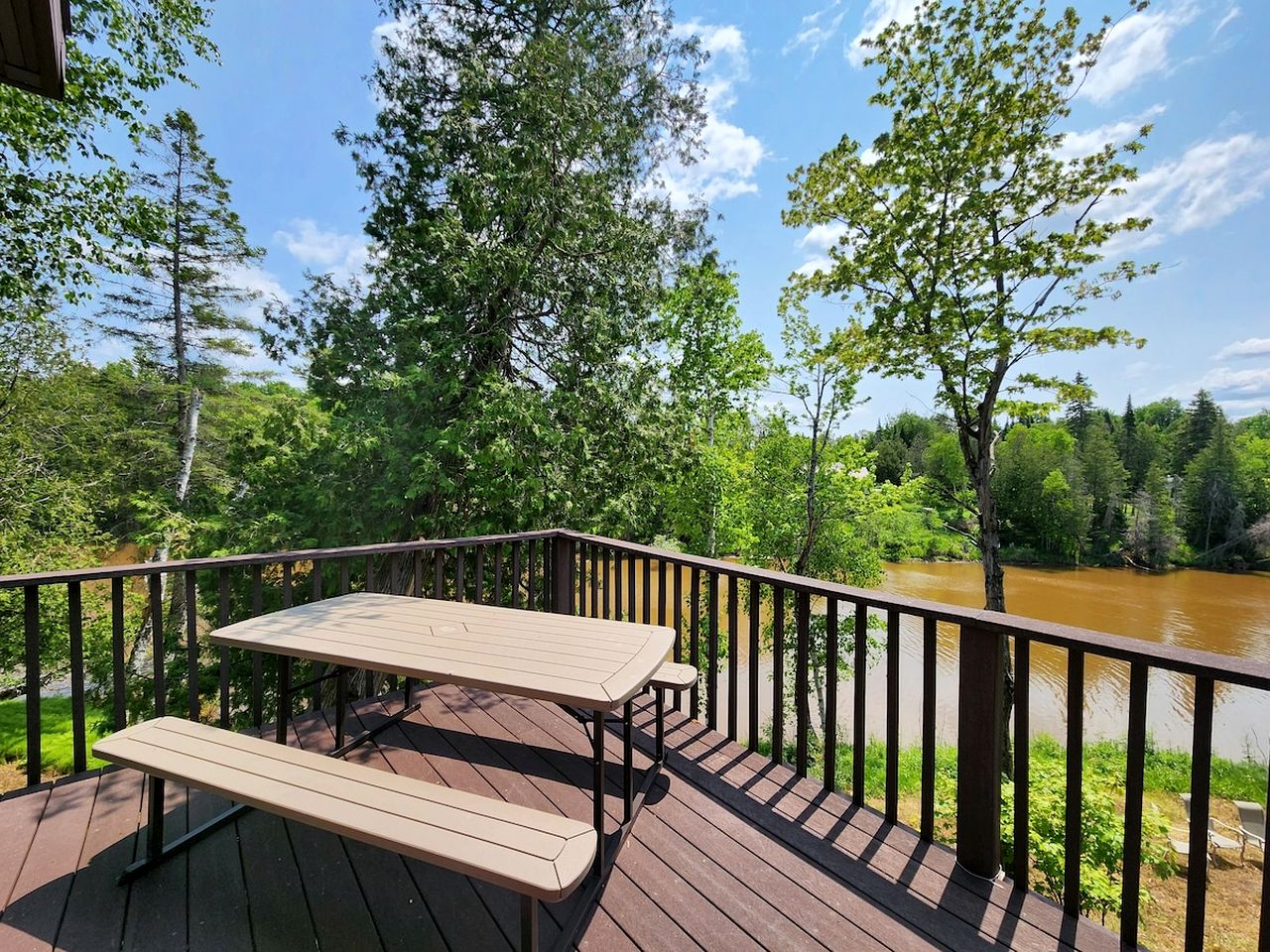 Riverfront Cabin Incredible for Outdoor Enthusiasts with Kayaks in Hessel, Michigan