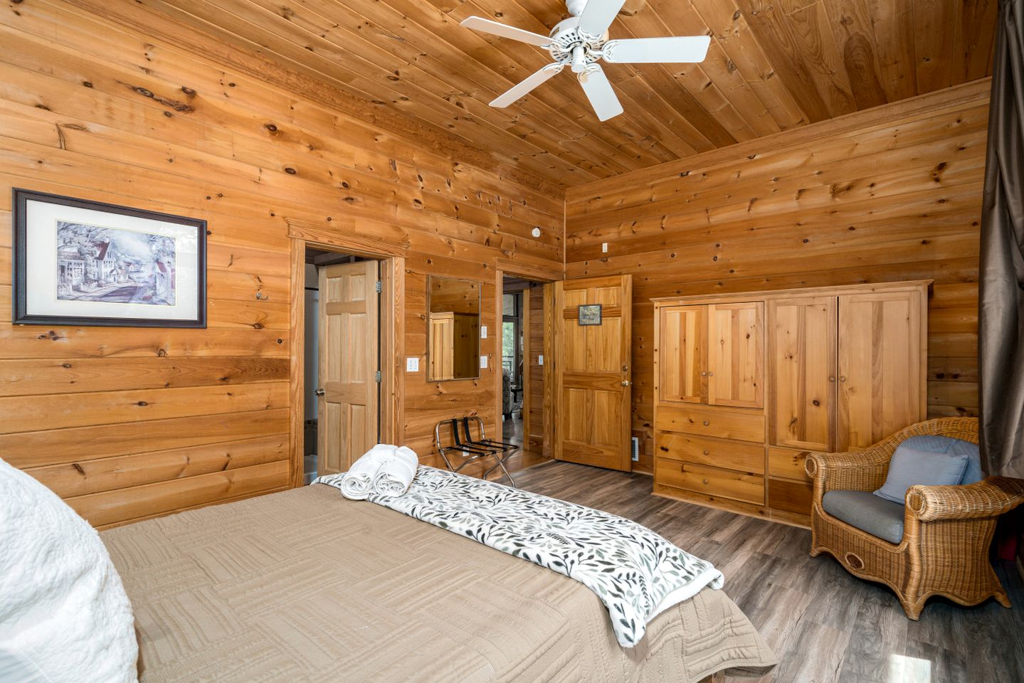 Luxury Three-Story Riverfront Cabin Rental for Groups in Blue Ridge Region of Georgia
