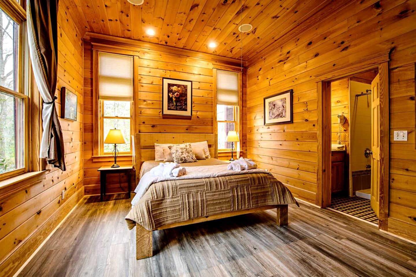 Luxury Three-Story Riverfront Cabin Rental for Groups in Blue Ridge Region of Georgia