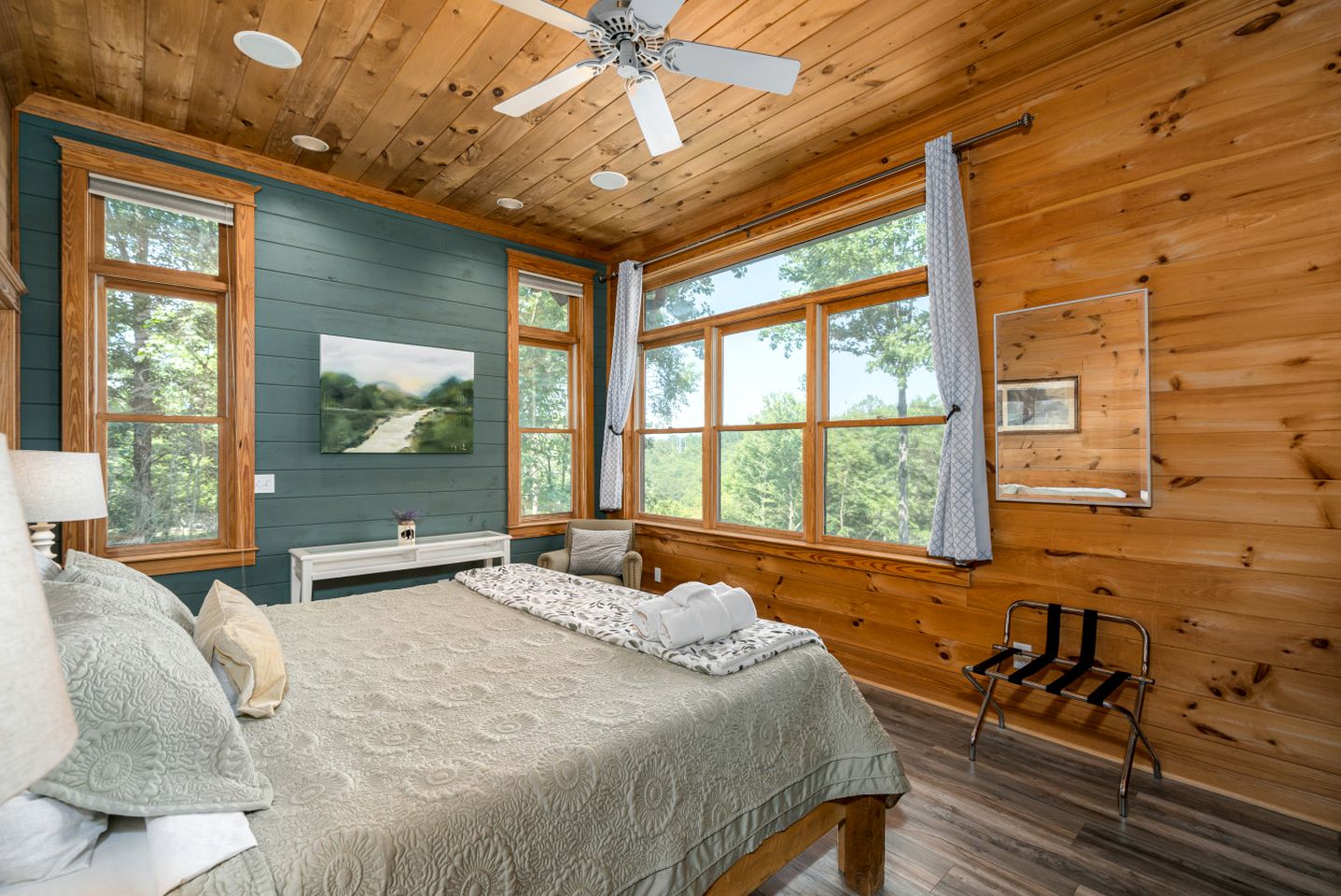 Luxury Three-Story Riverfront Cabin Rental for Groups in Blue Ridge Region of Georgia