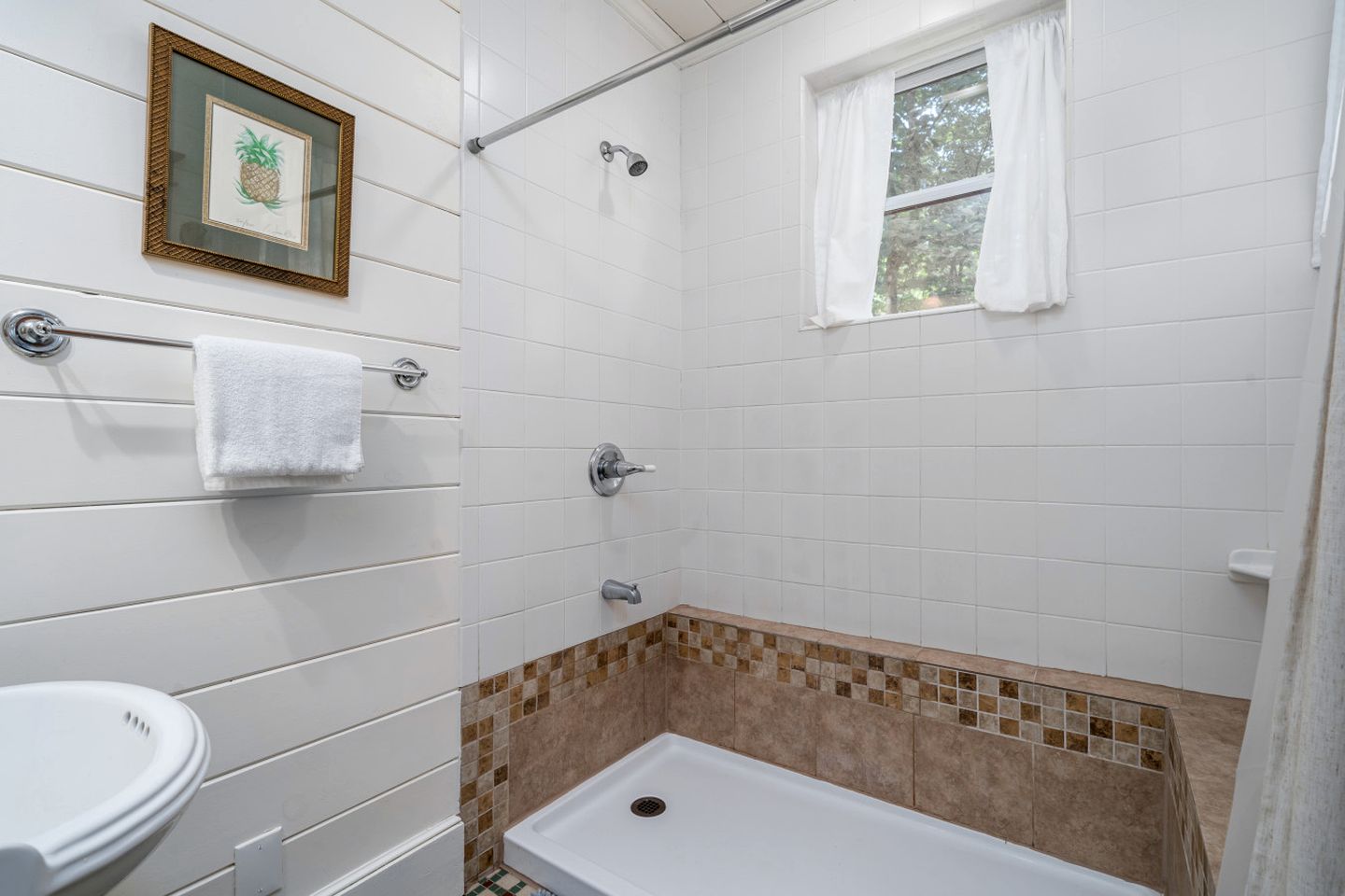 Luxury Three-Story Riverfront Cabin Rental for Groups in Blue Ridge Region of Georgia