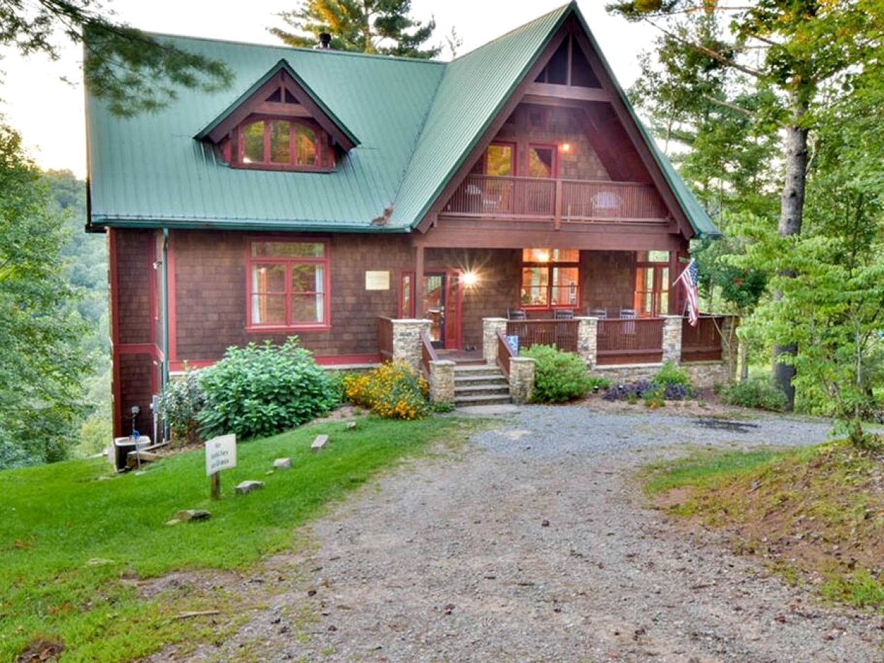 Luxury Three-Story Riverfront Cabin Rental for Groups in Blue Ridge Region of Georgia