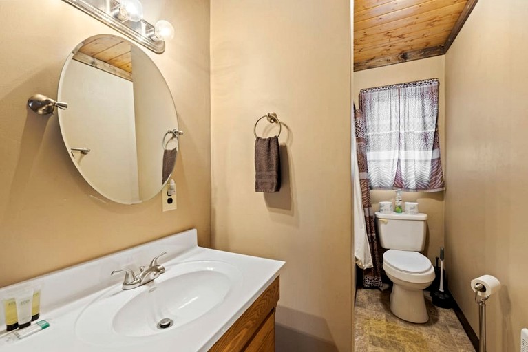 Cabins (United States of America, Sylva, North Carolina)