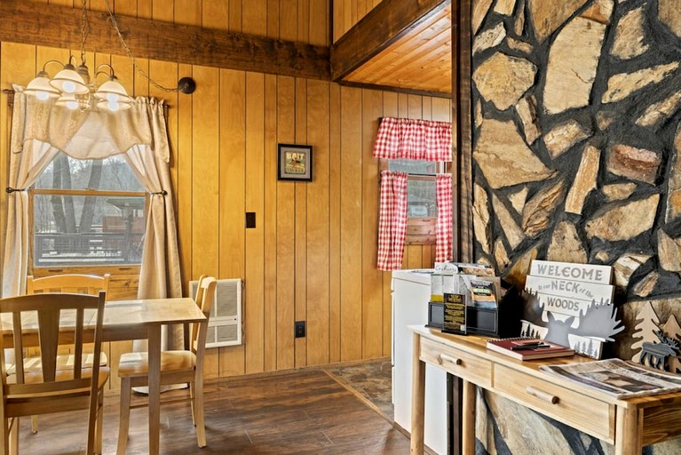 Cabins (United States of America, Sylva, North Carolina)