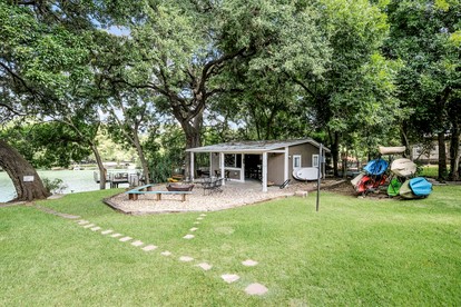 Riverfront Tiny House with Fire Pit in Seguin, Texas - Photo 2