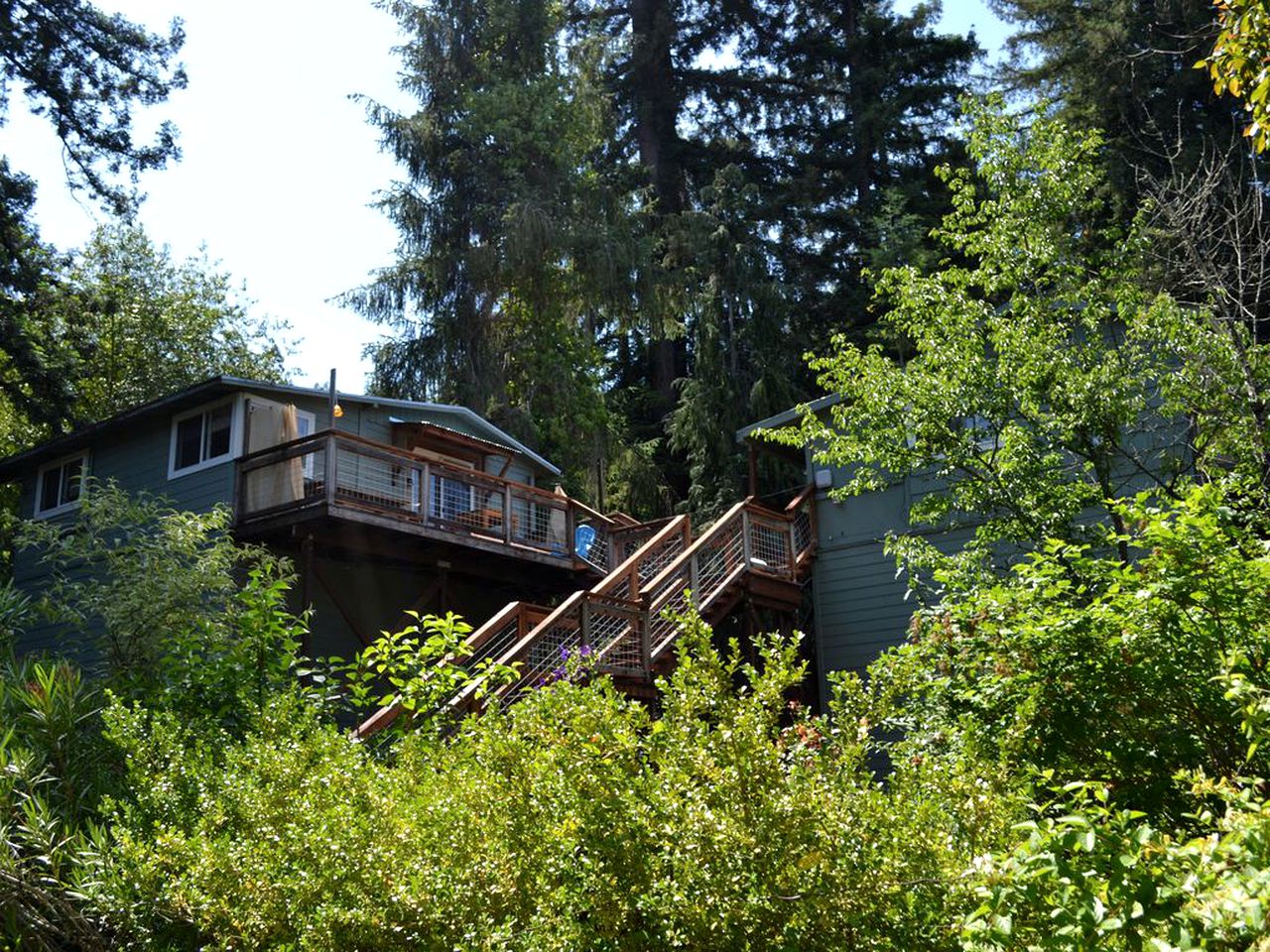 Beautiful Cottage Rental with Private River Beach on the Russian River, California
