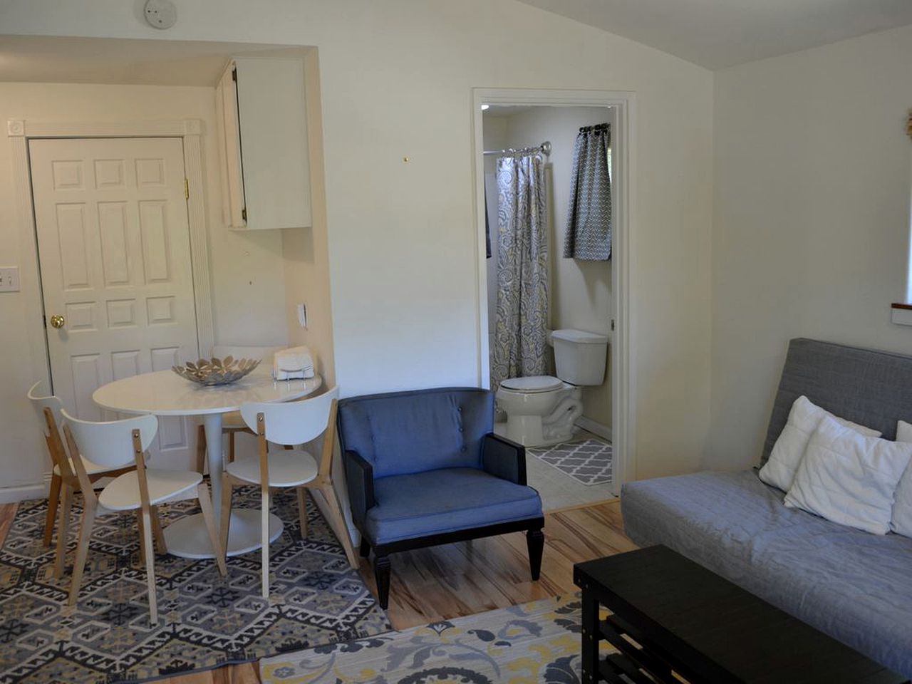 Beautiful Cottage Rental with Private River Beach on the Russian River, California