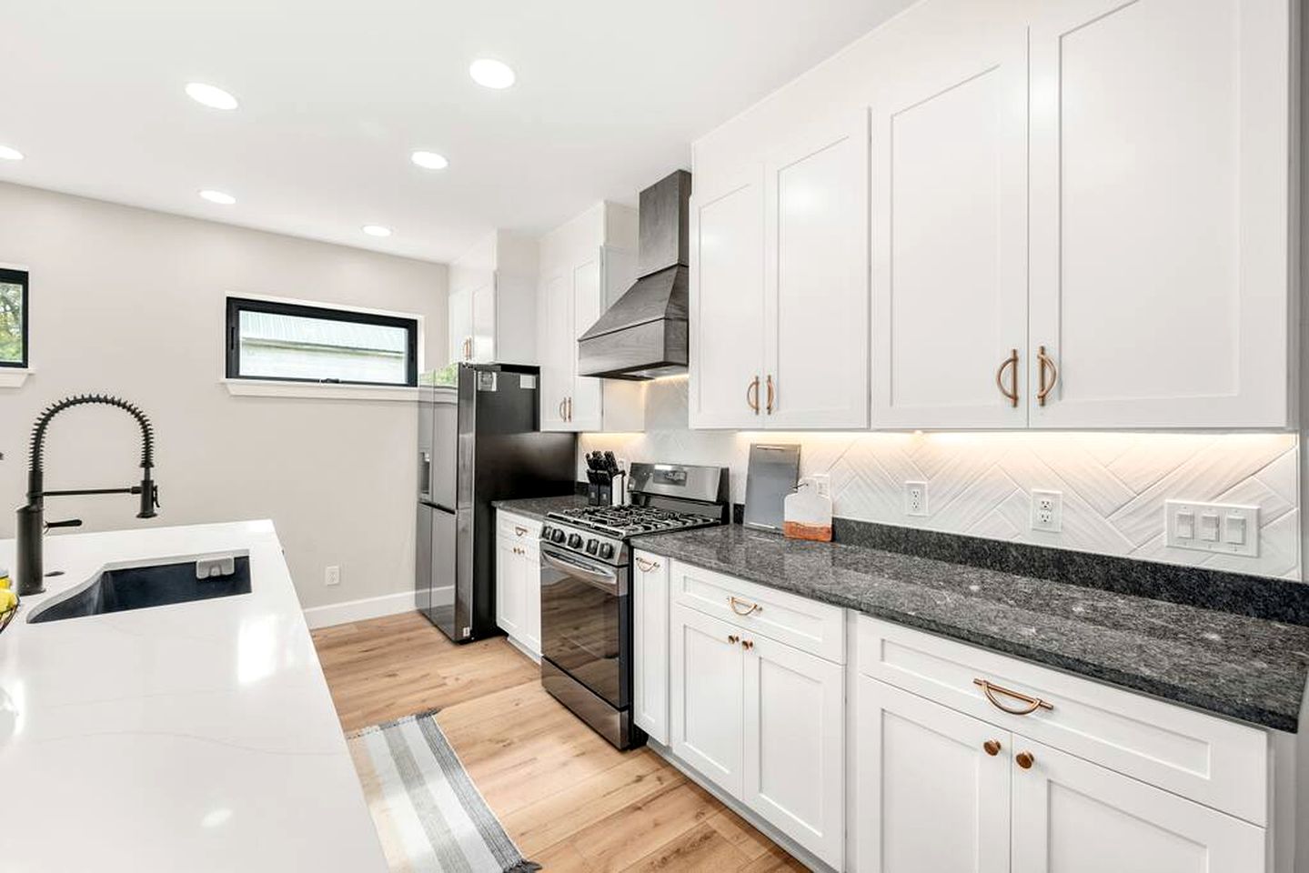 Family Fun by the River: Unmatched Cabin Experience in Pennsylvania