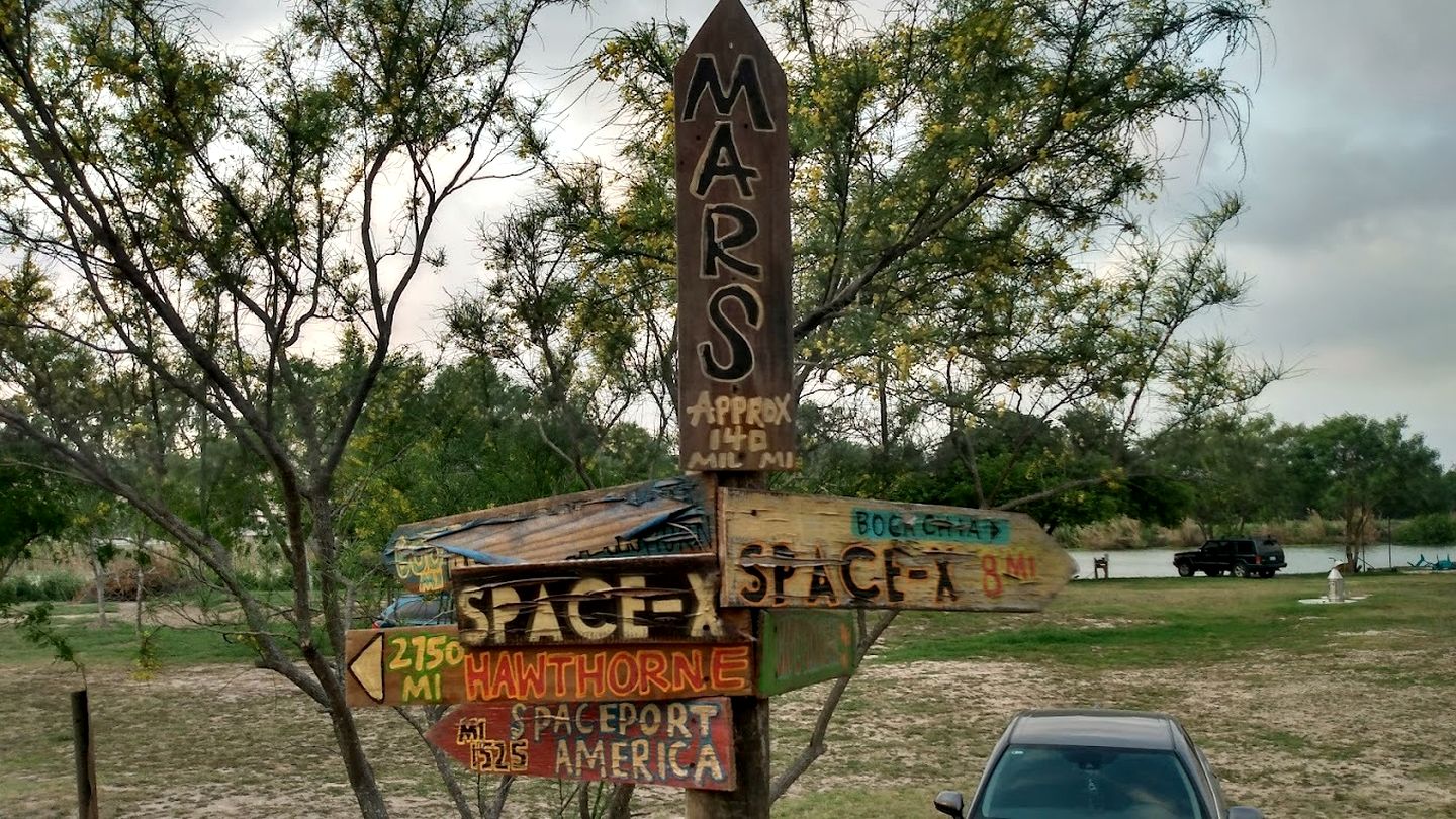 Riverfront Glamping Retreat in Southern Texas, Perfect for a Weekend of Stargazing and Watching Space X Launches