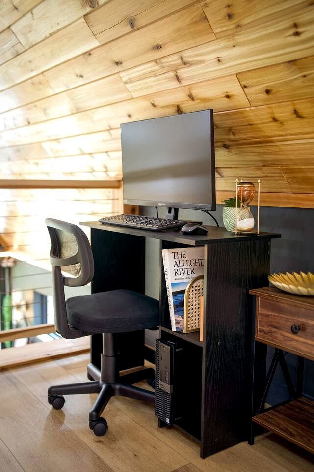 Riverfront, Modern A-Frame on the Allegheny River, Perfect for a Romantic Weekend to Unwind