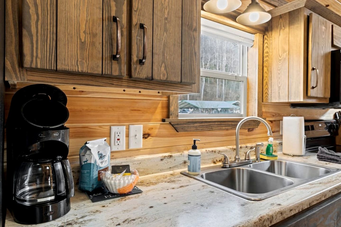 Outstanding Tiny House with Fire Pit and Barbecue in Sylva, North Carolina