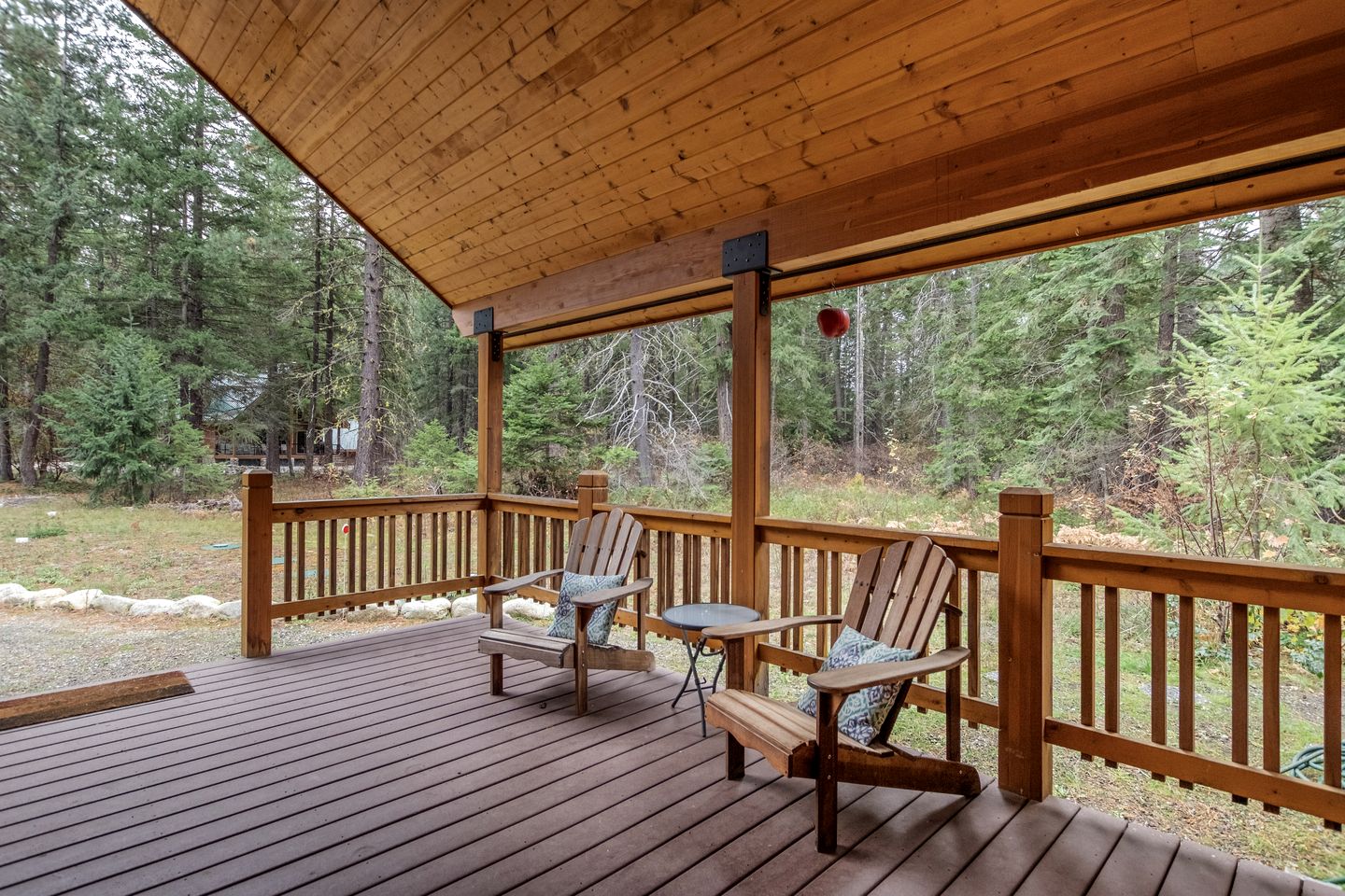 Pet-Friendly Cabin Wonderful for a Romantic Getaway in Leavenworth, Washington