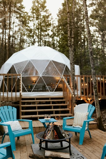 Domes (Canada, Petawawa, Ontario)